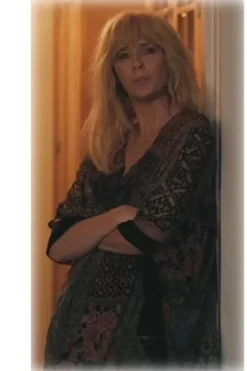 Yellowstone S05 Beth Dutton Printed Kimono Top