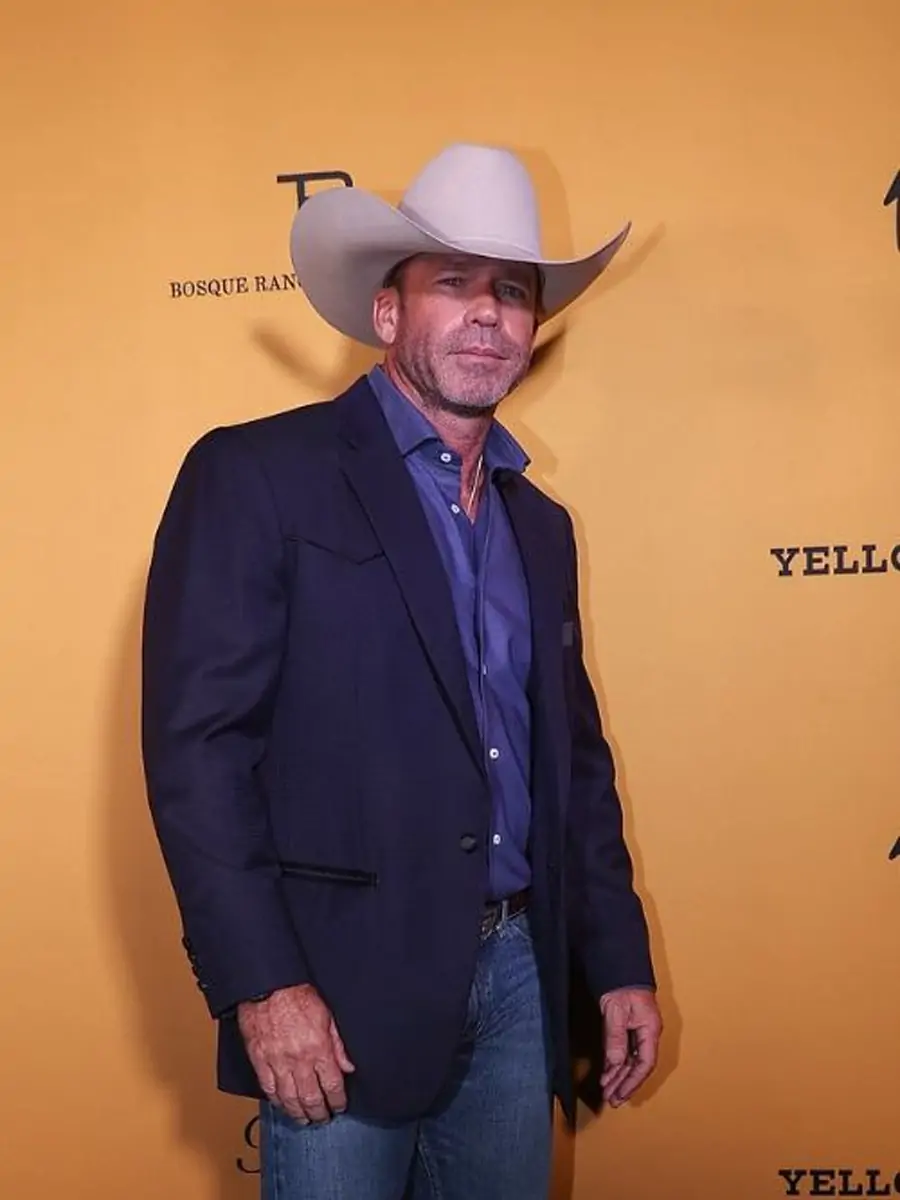Yellowstone S5 Taylor Sheridan Premiere Blue Blazer