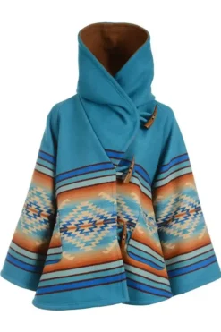 Kelly Reilly Yellowstone S3 Beth Dutton Blue Coat