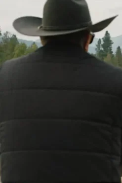 Yellowstone S5 John Dutton Black Puffer Vest