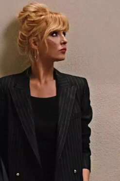 Yellowstone S5 Beth Dutton Black Striped Blazer