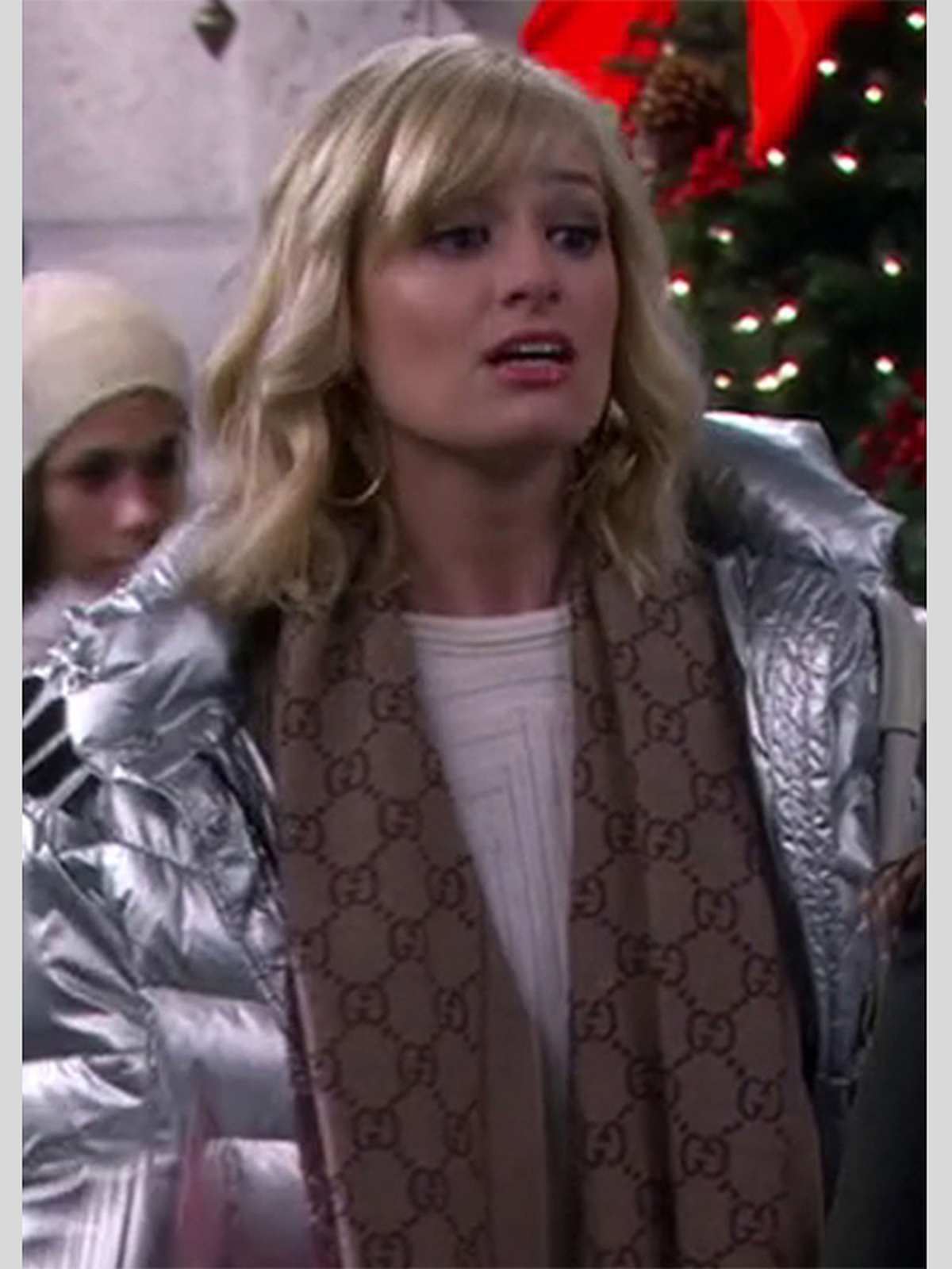 2 Broke Girls S4 Beth Behrs Silver Puffer Jacket
