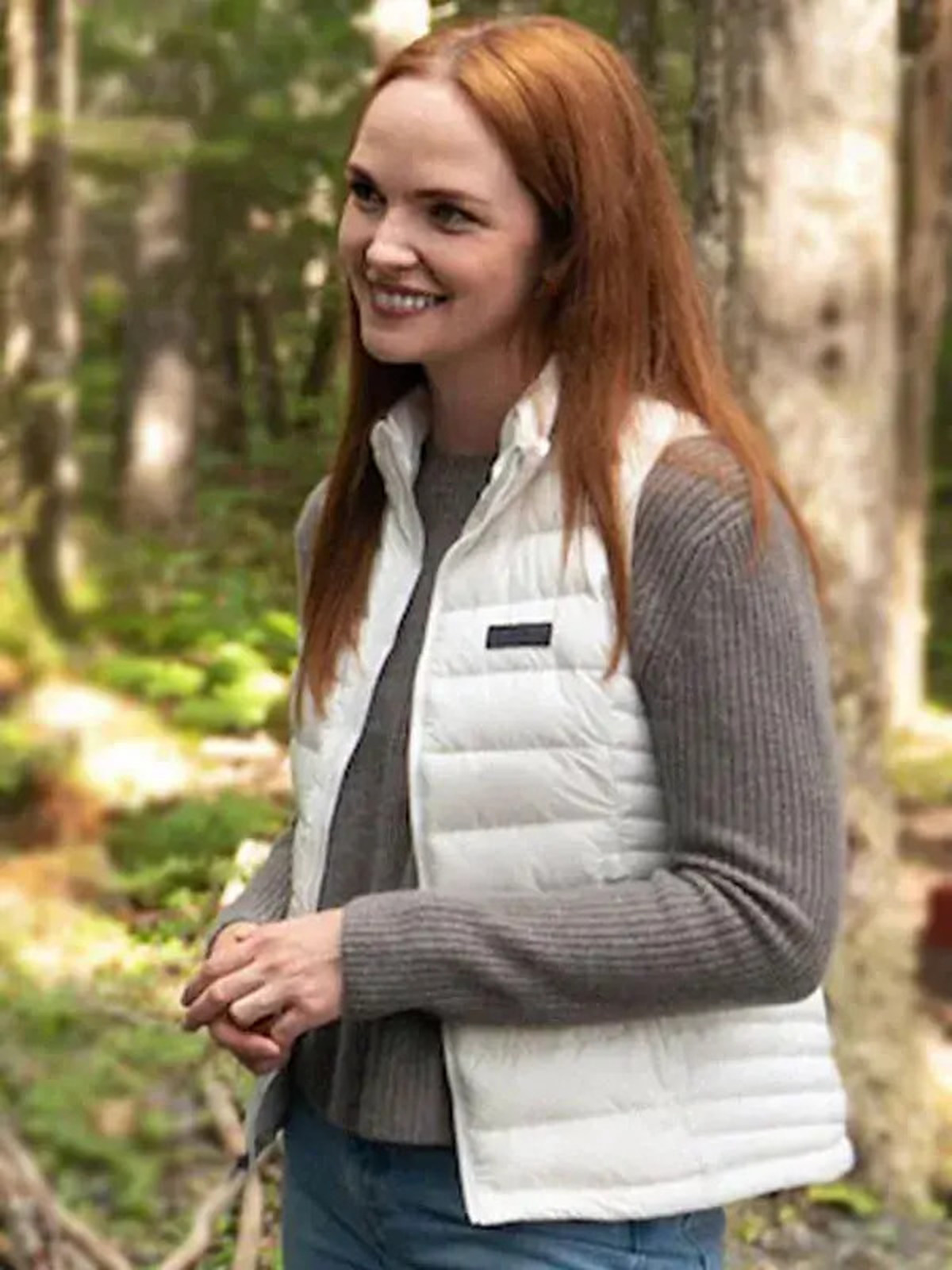 Sullivan’s Crossing S02 Morgan Kohan White Puffer Vest