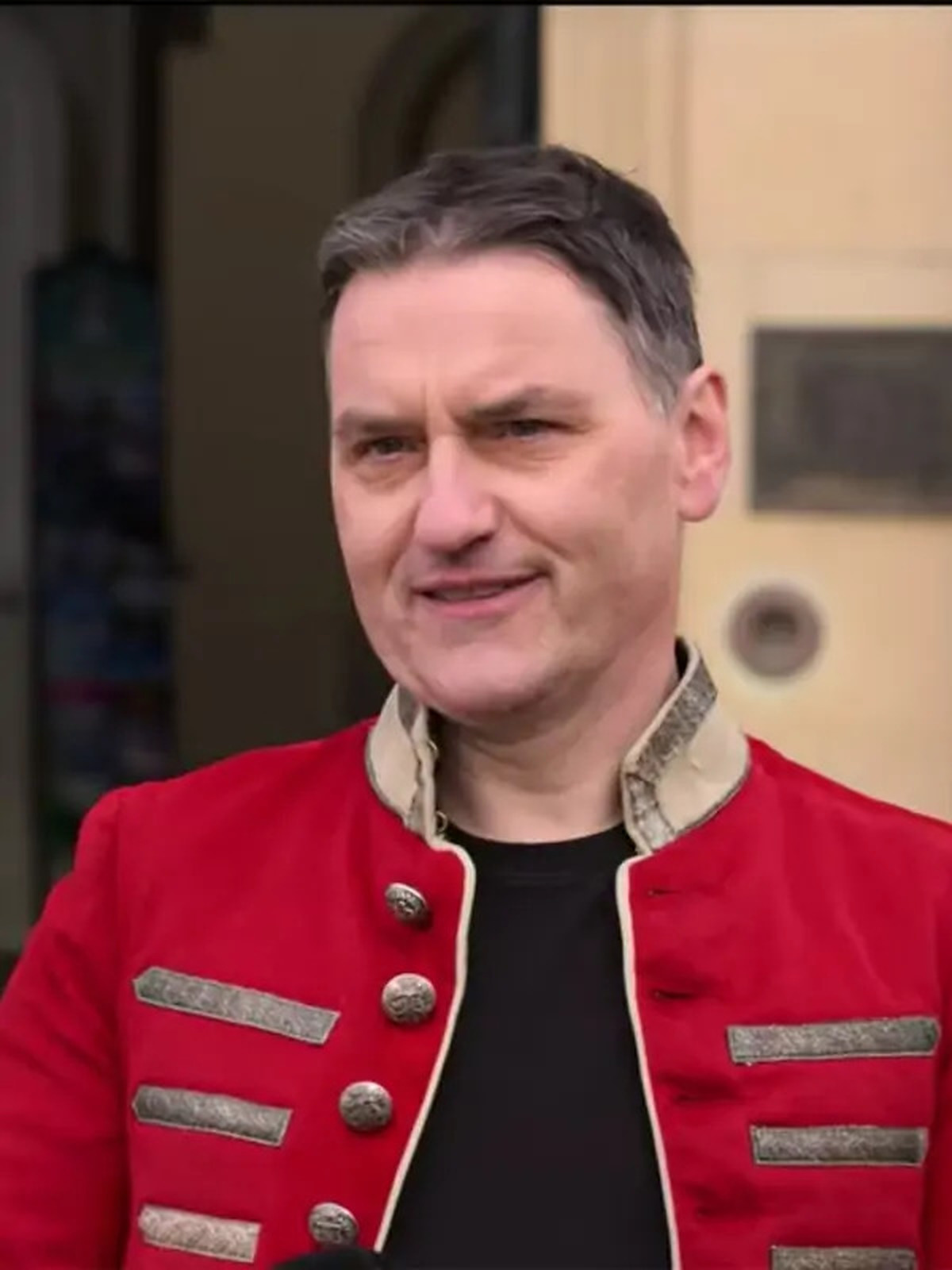 Thomas Lee Ross A Castle for Christmas Jacket